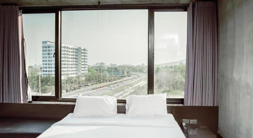 B2 Black Business And Budget Hotel Chiang Mai Ngoại thất bức ảnh